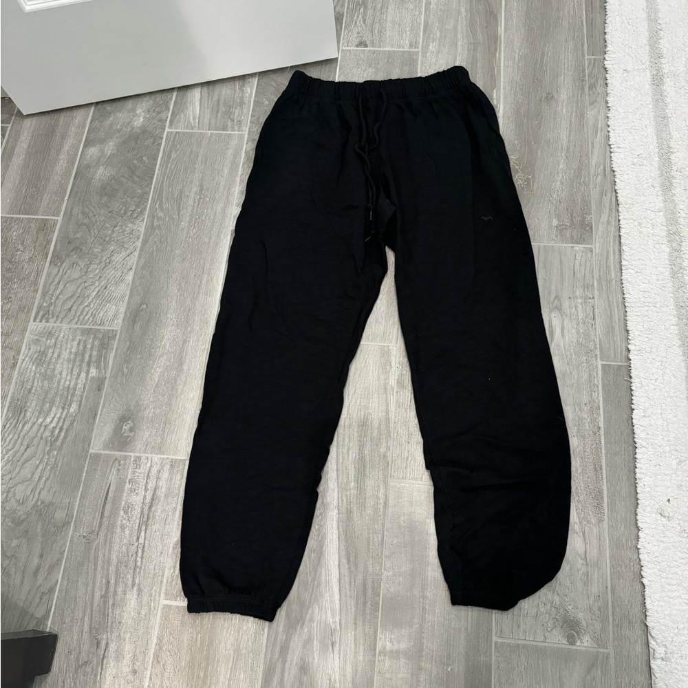 Victoria’s Secret PINK black athletic pants in size M